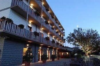 Hotel Miralago San Potito Sannitico Exteriör bild